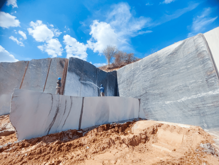 3a8d3305-9e9a-49be-9de0-0552481b9ade